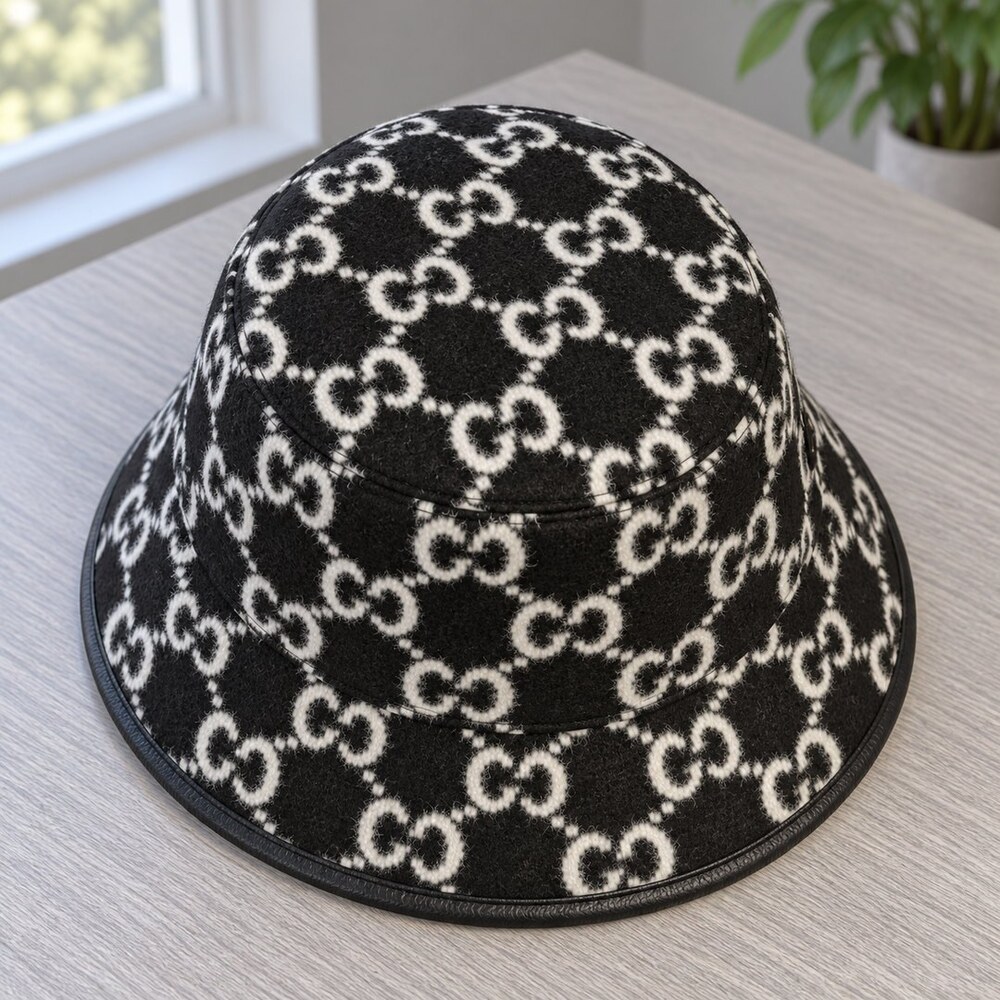 Gucci Black GG Bucket Hat - Picture 4 of 6